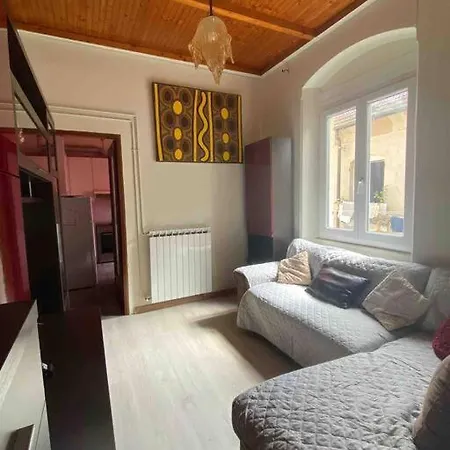 Apartment Stazione Centrale La Spezia